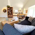 Luxurioeses, Familienfreundliches ,,amy,, Mit Whirlpoolwanne, Kamin Und Garten *