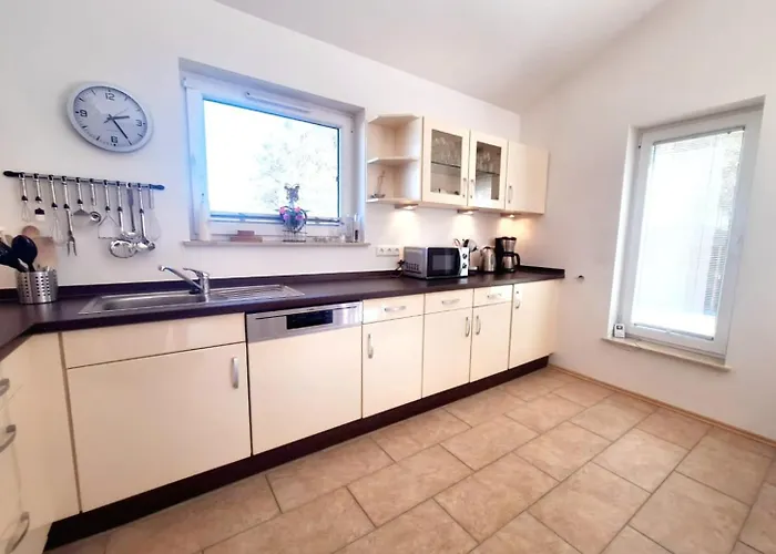 Luxurioeses, Familienfreundliches ,,amy,, Mit Whirlpoolwanne, Kamin Und Garten Dom wakacyjny *