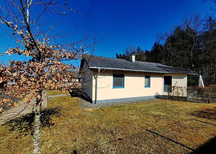 Luxurioeses, Familienfreundliches ,,amy,, Mit Whirlpoolwanne, Kamin Und Garten Hinterhausen