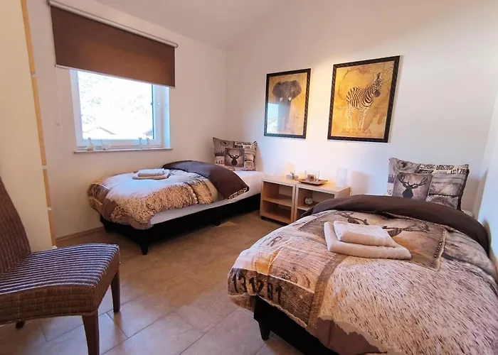 Luxurioeses, Familienfreundliches ,,amy,, Mit Whirlpoolwanne, Kamin Und Garten Dom wakacyjny