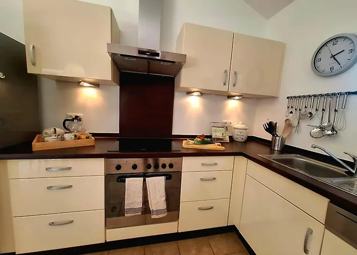 Dom wakacyjny Luxurioeses, Familienfreundliches ,,amy,, Mit Whirlpoolwanne, Kamin Und Garten *