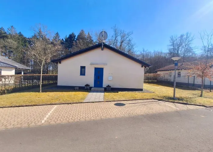 Dom wakacyjny Luxurioeses, Familienfreundliches ,,amy,, Mit Whirlpoolwanne, Kamin Und Garten