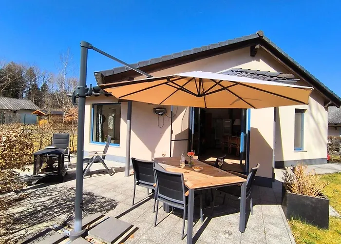 Luxurioeses, Familienfreundliches ,,amy,, Mit Whirlpoolwanne, Kamin Und Garten