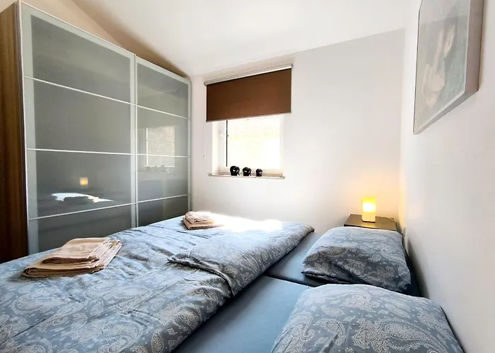 Luxurioeses, Familienfreundliches ,,amy,, Mit Whirlpoolwanne, Kamin Und Garten Dom wakacyjny