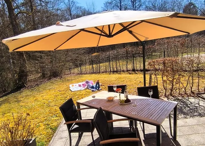 Luxurioeses, Familienfreundliches ,,amy,, Mit Whirlpoolwanne, Kamin Und Garten *